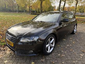 skadebil auto Audi A4 Avant  2011/1