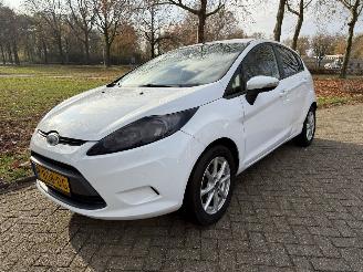 skadebil auto Ford Fiesta  2009/1