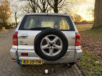 Toyota Rav-4  picture 4