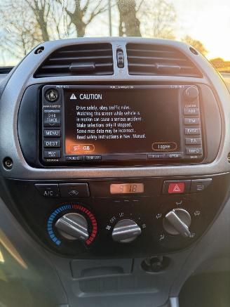 Toyota Rav-4  picture 17