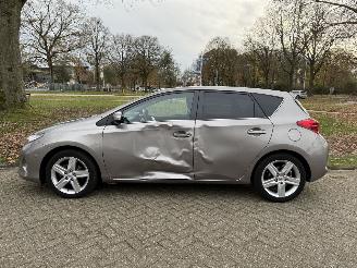 Toyota Auris  picture 2