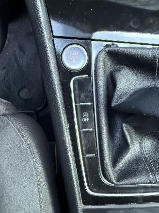 Volkswagen Golf  picture 27