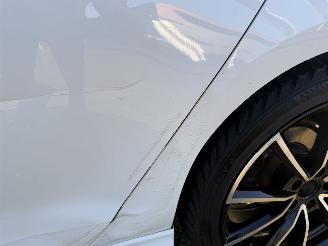 Volkswagen Golf  picture 17