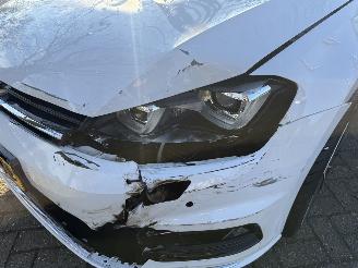 Volkswagen Golf  picture 13