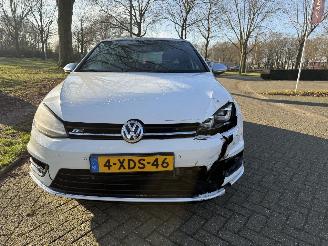 Volkswagen Golf  picture 8