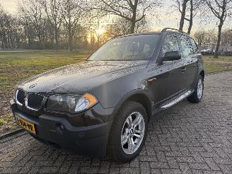 Voiture accidenté BMW X3  2005/1