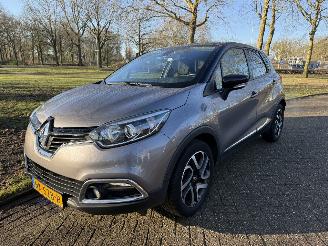 krockskadad bil auto Renault Captur  2017/1