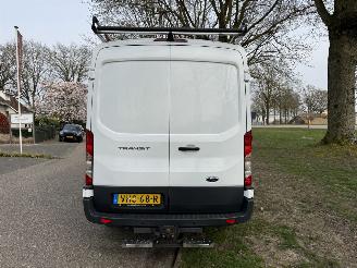 Ford Transit  picture 4