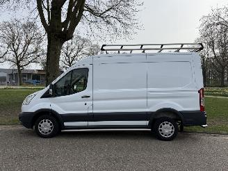 Ford Transit  picture 2