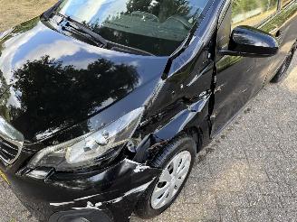 Peugeot 108  picture 10
