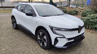 Unfallwagen Renault Mégane E-Tech EV40 Equilibre 2022/11