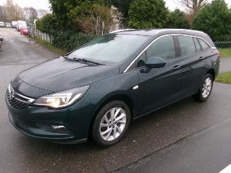 begagnad bil auto Opel Astra 1.4 Break - Innovation CNG 2019/2