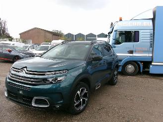 Vaurioauto  passenger cars Citroën C5 Aircross 1.2 Live 2019/11