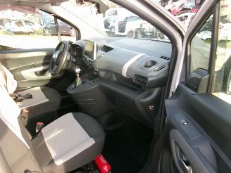 Citroën Berlingo 1.2 New Multispace picture 25