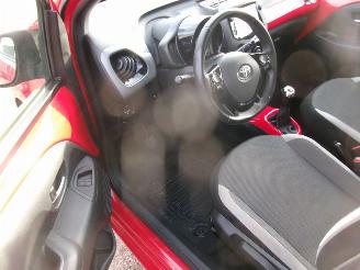 Toyota Aygo 1.0 X - 5 Drs picture 17