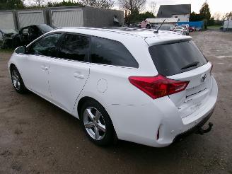 Toyota Auris Touring Sports 2.0 D4D  Touring Sports picture 5
