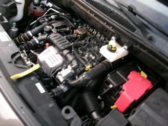 Peugeot Partner Tepee 1.2 Tepee Active picture 34