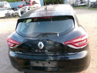 Renault Clio 1.0 Zen 5 Drs- HB picture 17