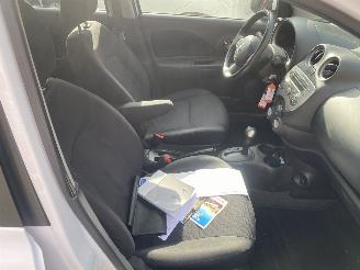 Nissan Micra Automaat 1.2 72KW Dig-S Acenta picture 58
