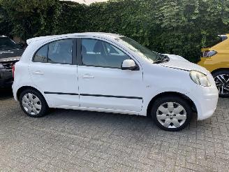 Nissan Micra Automaat 1.2 72KW Dig-S Acenta picture 2