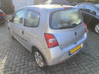 Renault Twingo 1.2 16v Authentique picture 15