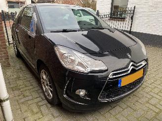 Citroën DS3 e-HDI 1.6 So Chic picture 58