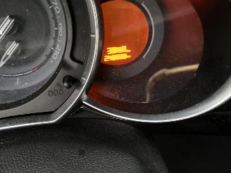 Citroën DS3 Auto is gereserveerd e-HDI 1.6 So Chic picture 41