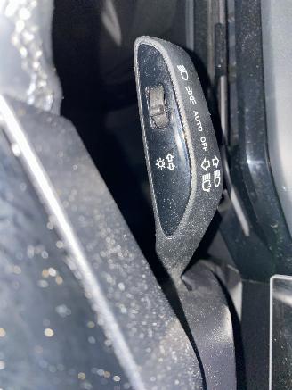 MG MG4 Auto is gereserveerd 150KW Luxury 64 KWh picture 64