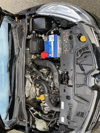 Renault Clio 0.9 TCe Limited picture 33