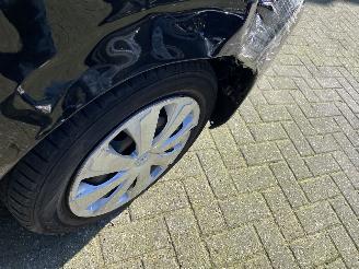 Peugeot 108 1.0 e-VTi Active picture 15