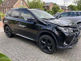 Damaged car Toyota Rav-4 2.2D Style 4WD Vaste Prijs 2014/4