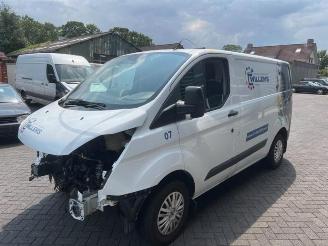 Ford Transit  picture 8