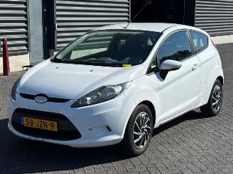 uszkodzony samochody osobowe Ford Fiesta 1.25 16V Hatchback  Benzine 1.242cc 44kW (60pk) FWD 2009/1