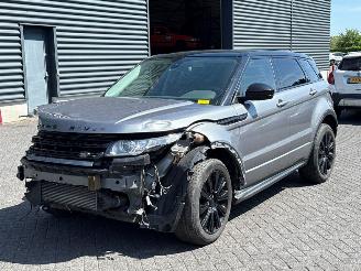 krockskadad bil auto Land Rover Range Rover Evoque 2.2 SD4 16V 5-drs. SUV 4Dr Diesel 2.179cc 140kW (190pk) 4x4 2014/5