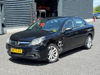 krockskadad bil auto Opel Vectra 2.2 16V Sedan 4Dr Benzine 2.198cc 108kW (147pk) FWD 2009/5