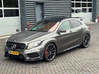 Avarii autoturisme Mercedes GLA 2.0 45 AMG Turbo 16V SUV  Benzine 1.991cc 265kW (360pk) 4x4 2015/1