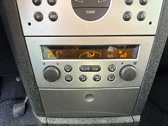 Opel Meriva 1.6 16V MPV  Benzine 1.598cc 74kW (101pk) FWD picture 16