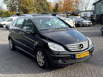 Mercedes B-klasse 2.0 B-180 CDI 16V Hatchback  Diesel 1.991cc 80kW (109pk) FWD picture 7