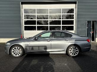 BMW 5-serie 523i 24V Sedan 4Dr Benzine 2.979cc 150kW (204pk) RWD picture 2