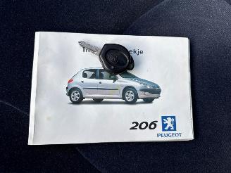 Peugeot 206 1.4 XR,XS,XT,Gentry Hatchback  Benzine 1.360cc 55kW (75pk) FWD picture 18