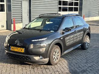 škoda osobní automobily Citroën C4 cactus 1.6 Blue Hdi 100 Hatchback 4Dr Diesel 1.560cc 73kW (99pk) FWD 2015/8