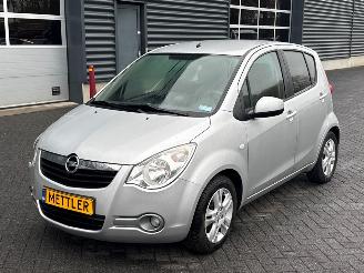 Damaged car Opel Agila 1.2 16V MPV  Benzine 1.242cc 69kW (94pk) FWD 2011/4