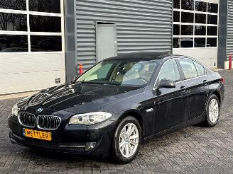 Vaurioauto  passenger cars BMW 5-serie 525d 24V Sedan 4Dr Diesel 2.993cc 150kW (204pk) RWD 2011/8