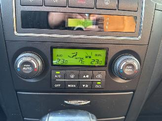 Kia Sorento 3.3 V6 24V SUV  Benzine 3.342cc 182kW (247pk) 4x4 picture 16