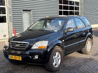 damaged passenger cars Kia Sorento 3.3 V6 24V SUV  Benzine 3.342cc 182kW (247pk) 4x4 2008/1