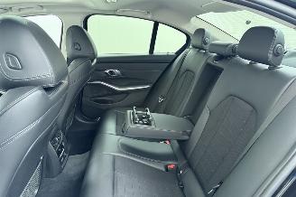 BMW 3-serie 330i 2.0 TwinPower Turbo 16V Sedan 4Dr Benzine 1.998cc 190kW (258pk) RWD 2018-11 (5R10; 5R11; 5R12; 5R13; 5R18) B48B20B; B46B20B picture 13