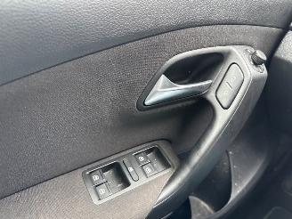 Volkswagen Polo 1.4 16V Hatchback  Benzine 1.390cc picture 18