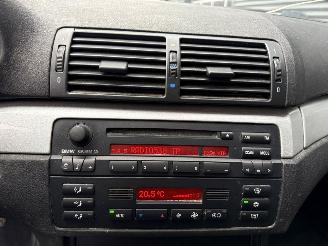 BMW 3-serie 318i 16V Combi/o  Benzine 1.995cc 105kW (143pk) RWD picture 13