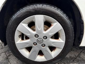 Nissan Micra 1.2 12V Hatchback  Benzine 1.198cc 59kW (80pk) FWD picture 21