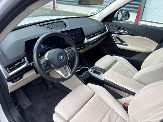 BMW iX1 XDrive30  67 kWh, camera, navigatie, trekhaak picture 14